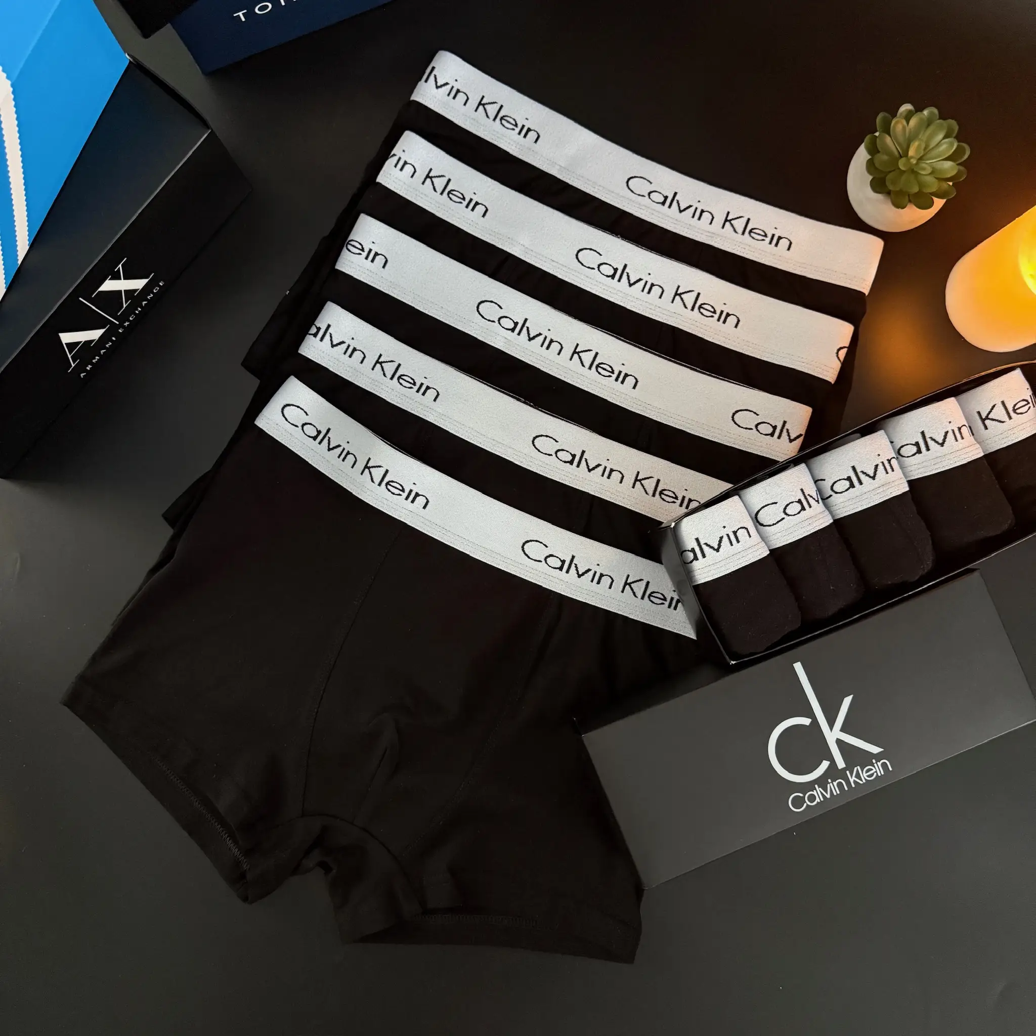 Боксери Calvin Klein 365 white